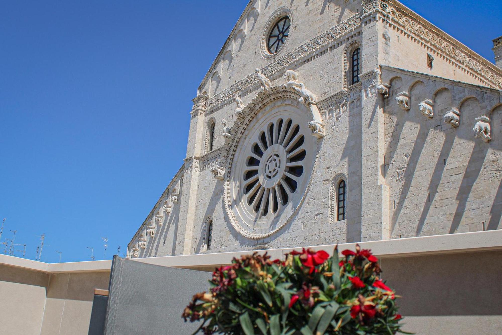 Vista Cattedrale - Super Attico Nel Centro Storico Μπάρι Εξωτερικό φωτογραφία