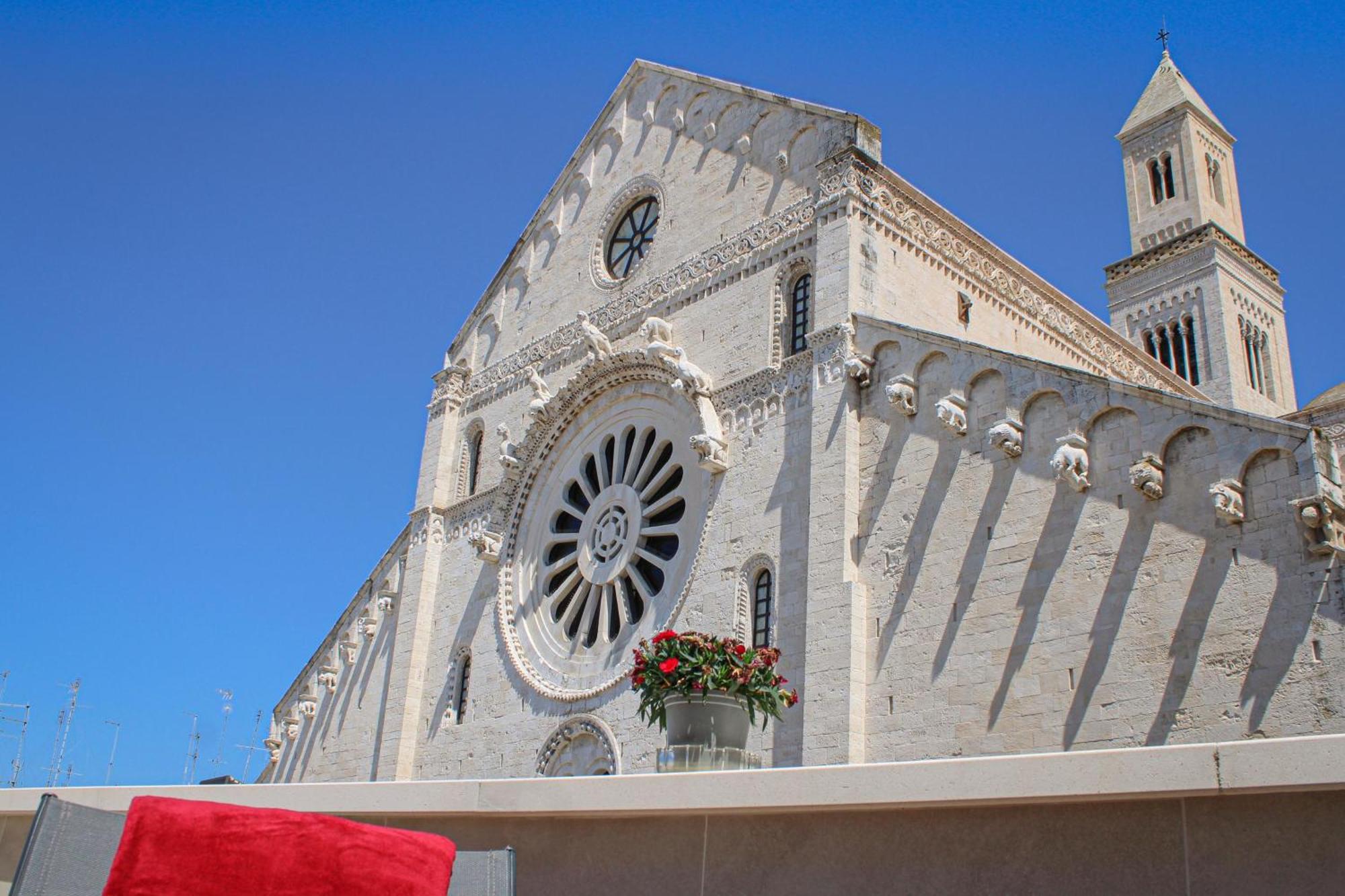 Vista Cattedrale - Super Attico Nel Centro Storico Μπάρι Εξωτερικό φωτογραφία
