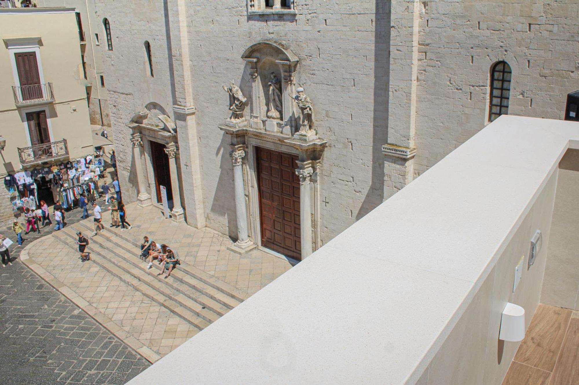 Vista Cattedrale - Super Attico Nel Centro Storico Μπάρι Εξωτερικό φωτογραφία